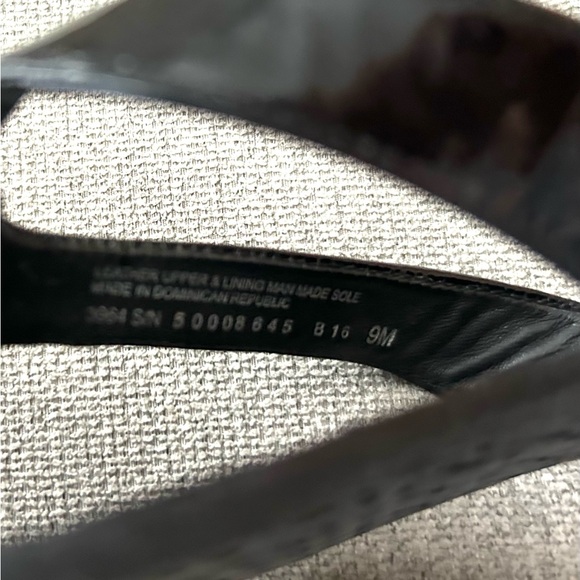 Tory Burch Black Leather Sandals - Picture 3 of 3